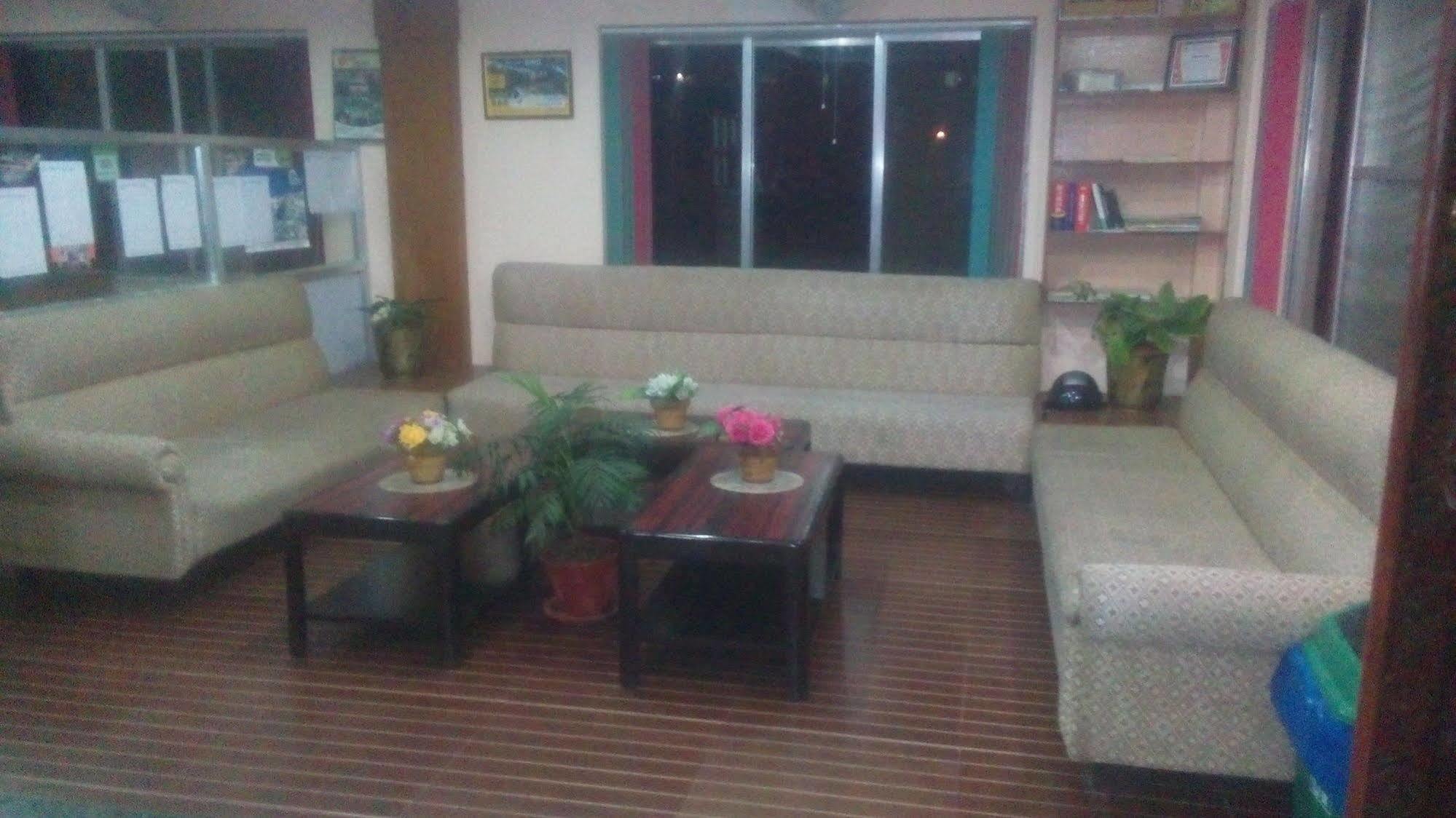 Hotel Center Lake Pokhara Exterior photo